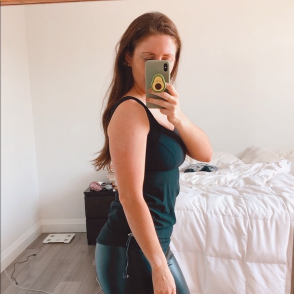 Black Flowy Lululemon Tank - Picture 3 of 9